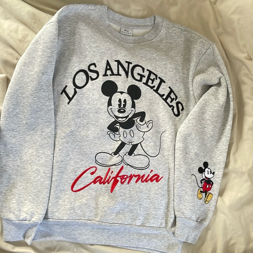 XS Mickey Mouse crew neck sweatshirt